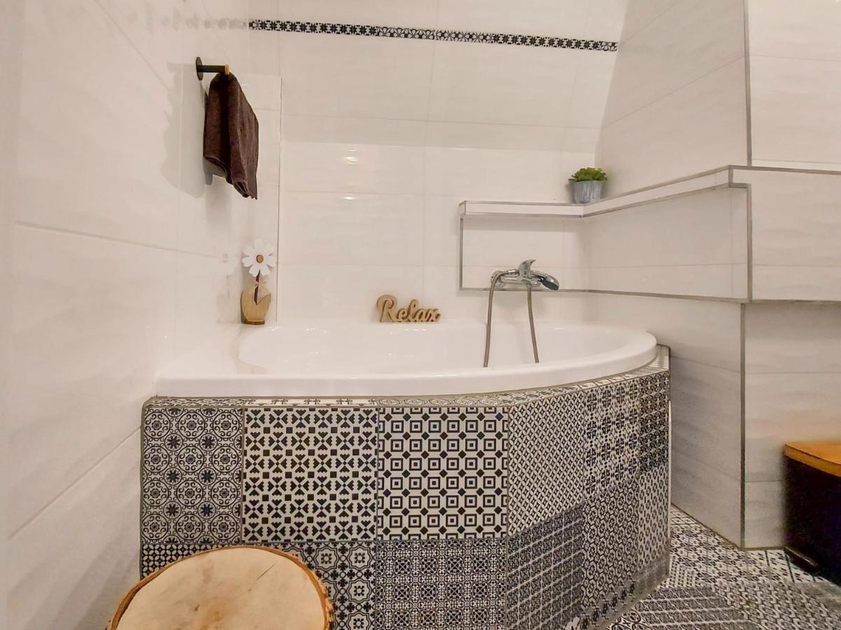 Apartment Ratusz Na 5 *