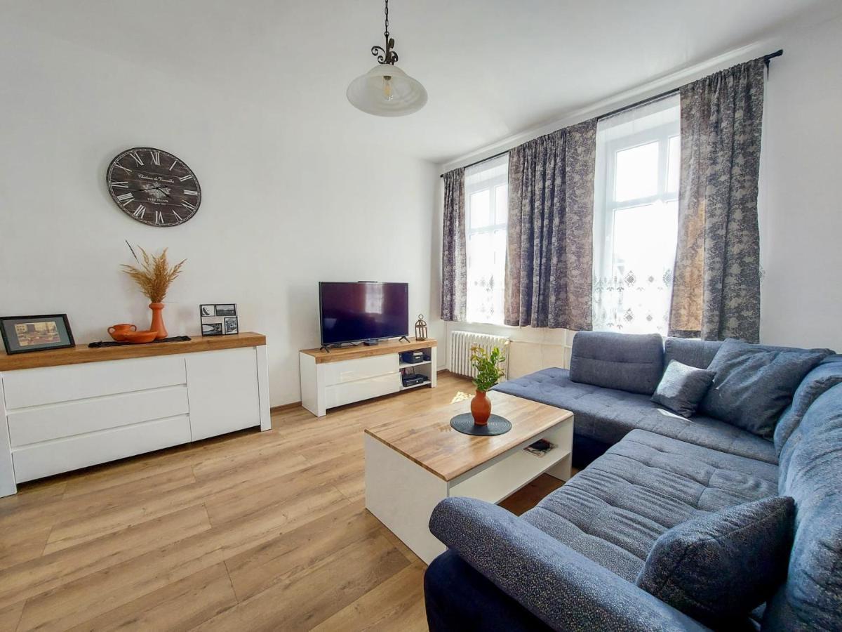 Apartment Ratusz Na 5 *